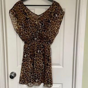 ⭐️ Express Leopard Print Dress